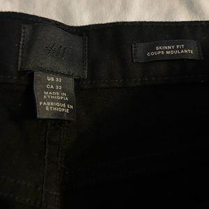 H&M Black Skinny Jeans.